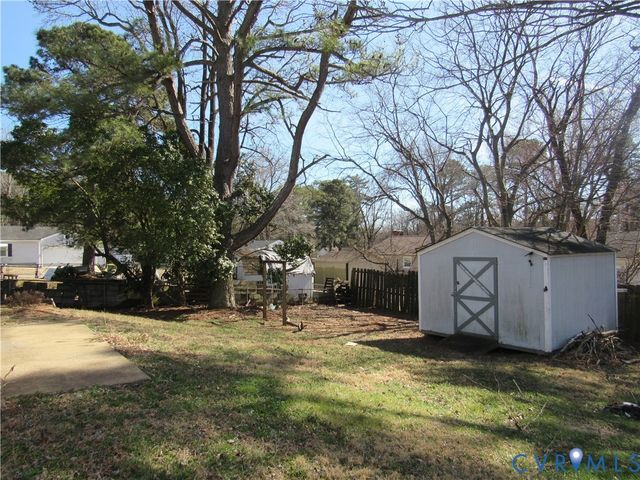 3702 Settlers Ln, Hopewell, VA 23860