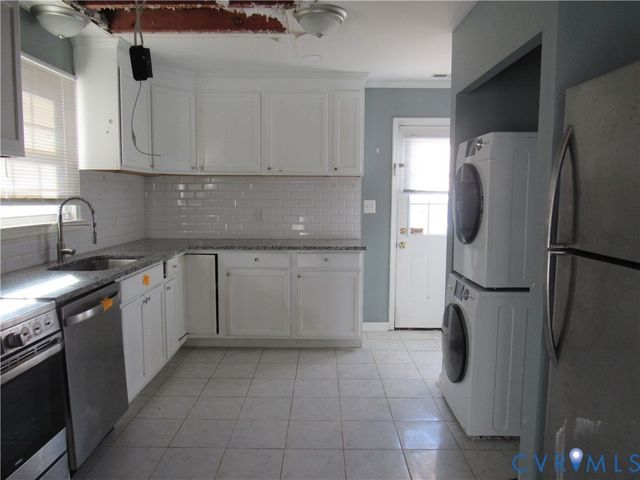 3702 Settlers Ln, Hopewell, VA 23860