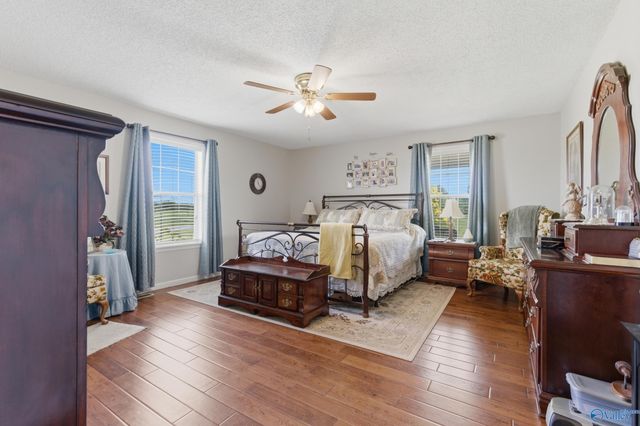 3305 Hustleville Road, Albertville, AL 35951