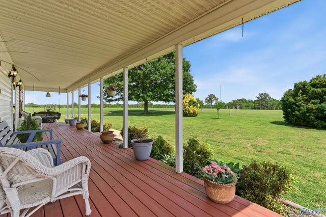 3305 Hustleville Road, Albertville, AL 35951