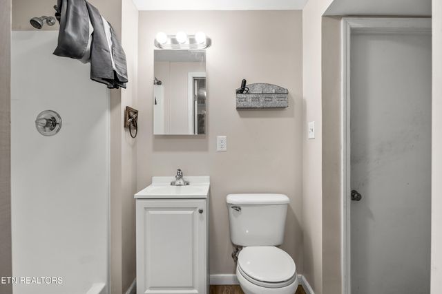 2127 Highland Rd, Maryville, TN 37801