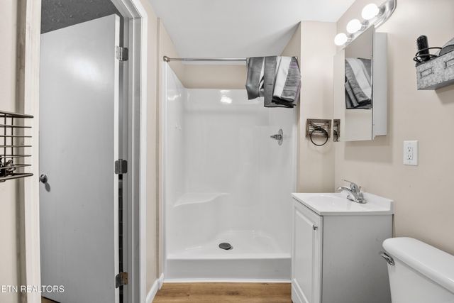 2127 Highland Rd, Maryville, TN 37801