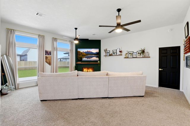 2109 Amistad Road, Dickinson, TX 77539
