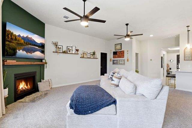 2109 Amistad Road, Dickinson, TX 77539