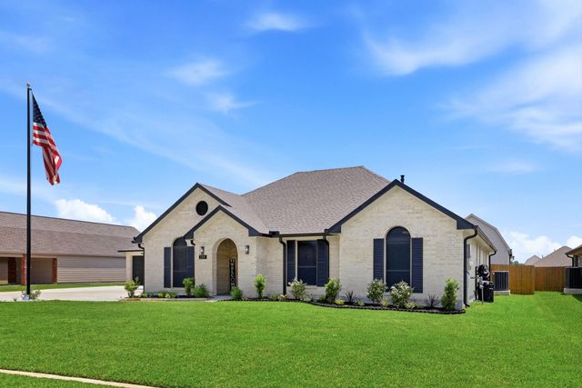 2109 Amistad Road, Dickinson, TX 77539