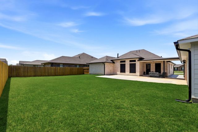 2109 Amistad Road, Dickinson, TX 77539