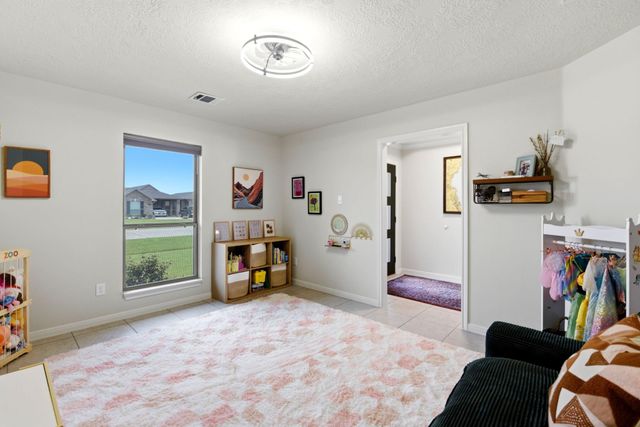 2109 Amistad Road, Dickinson, TX 77539