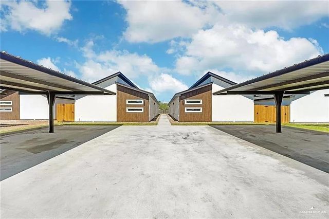 1302 W Platinum Drive 1, Pharr, TX 78577