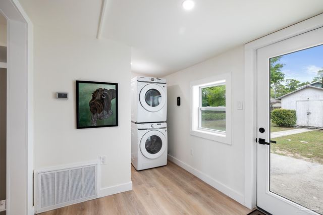 1720 E Leonard St, Pensacola, FL 32503