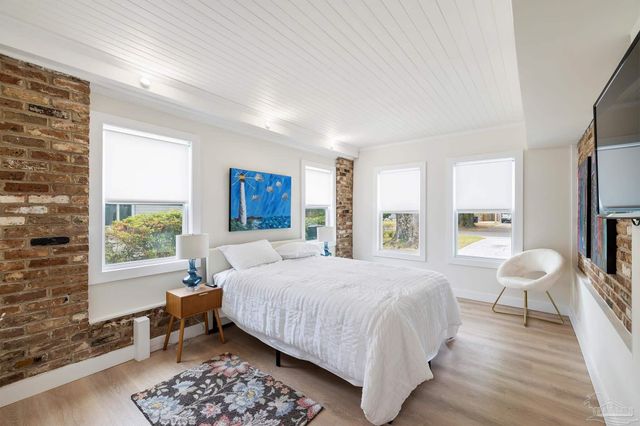 1720 E Leonard St, Pensacola, FL 32503