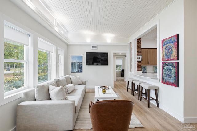 1720 E Leonard St, Pensacola, FL 32503