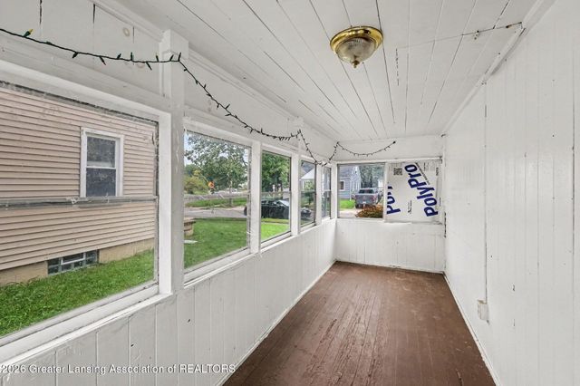 1116 Loraine Avenue, Lansing, MI 48910
