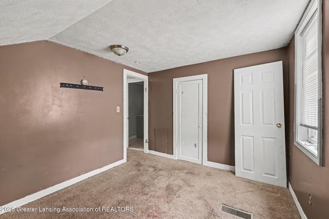 1116 Loraine Avenue, Lansing, MI 48910