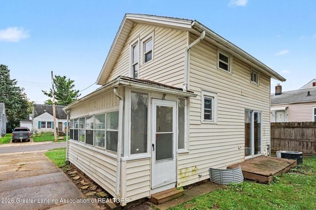 1116 Loraine Avenue, Lansing, MI 48910