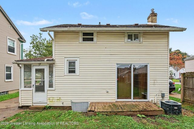 1116 Loraine Avenue, Lansing, MI 48910