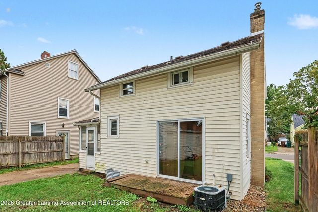 1116 Loraine Avenue, Lansing, MI 48910