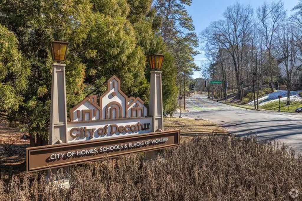 Image 46 of property listing at 2362 N Decatur Road, Decatur, GA 30033