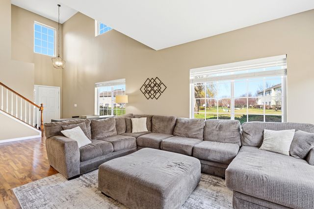 17634 S ALTA Drive, Lockport, IL 60441