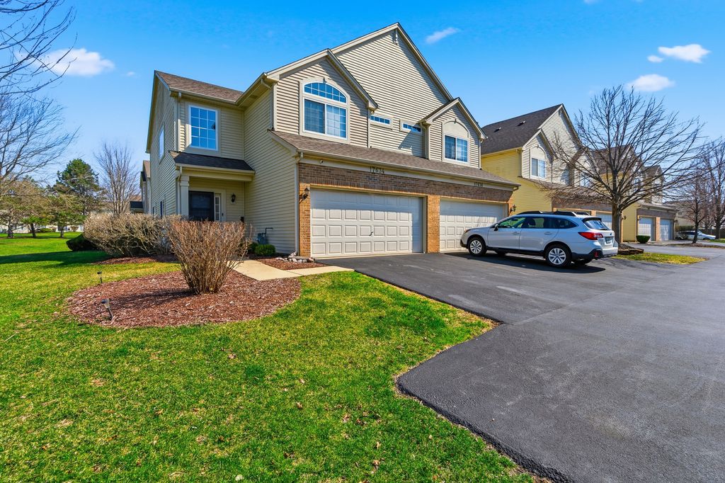 17634 S ALTA Drive, Lockport, IL 60441