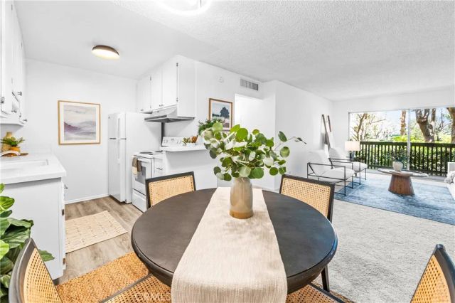 564 N Bellflower 116, Long Beach, CA 90814