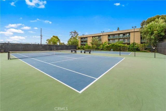 564 N Bellflower 116, Long Beach, CA 90814