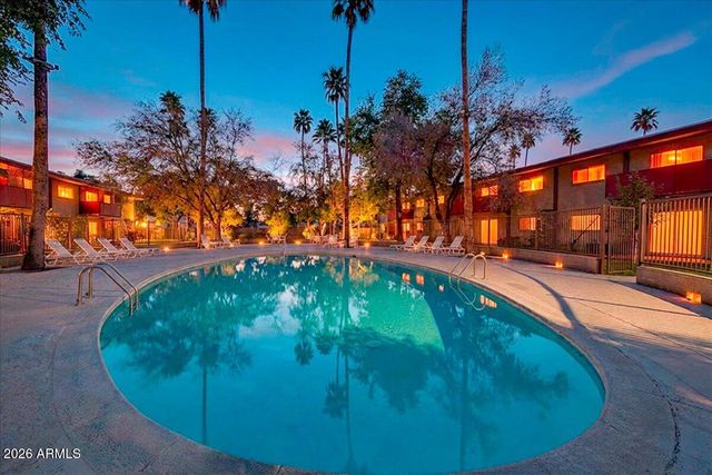 349 E THOMAS Road E302, Phoenix, AZ 85012