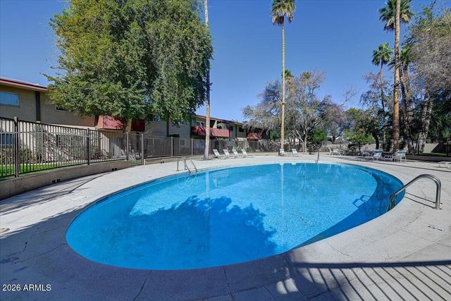 349 E THOMAS Road E302, Phoenix, AZ 85012