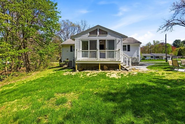 62 Hemenway, Framingham, MA 01701