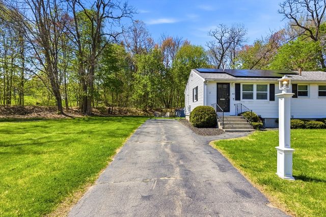 62 Hemenway, Framingham, MA 01701