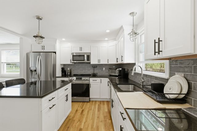 62 Hemenway, Framingham, MA 01701