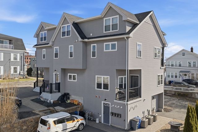 21 Summit Avenue 1, Beverly, MA 01915