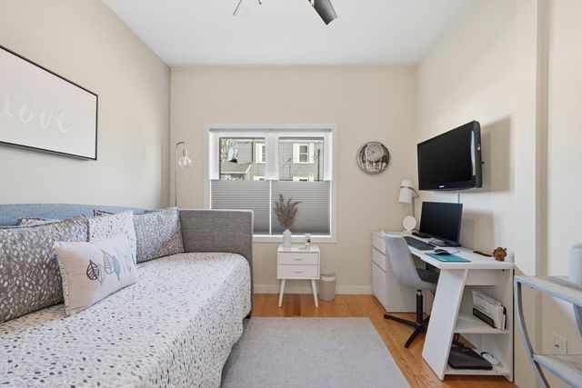 21 Summit Avenue 1, Beverly, MA 01915