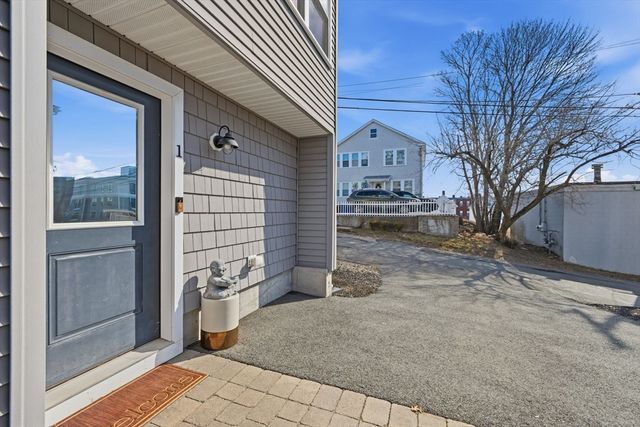 21 Summit Avenue 1, Beverly, MA 01915