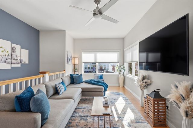 21 Summit Avenue 1, Beverly, MA 01915