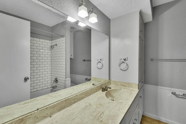 605 Quail Creek DR, Round Rock, TX 78664