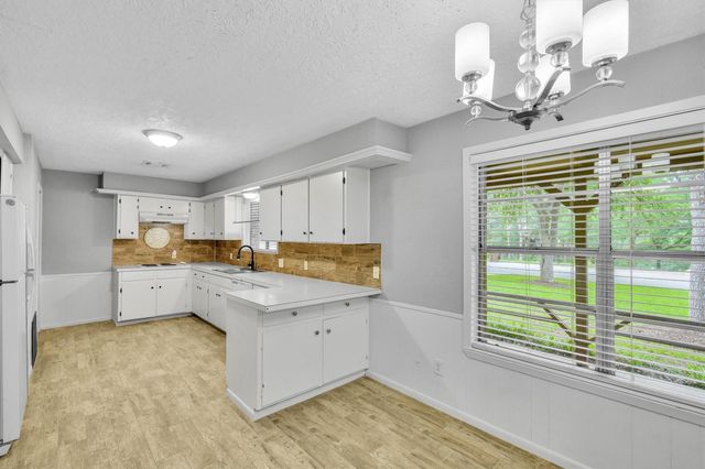 605 Quail Creek DR, Round Rock, TX 78664