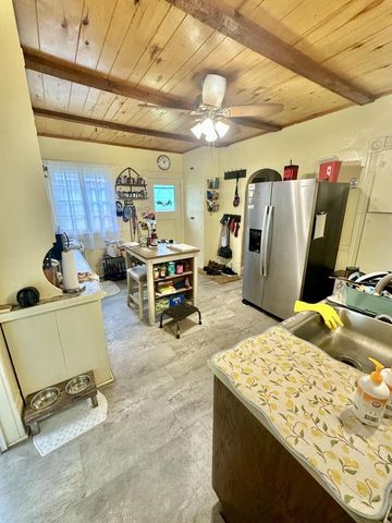 1615 White Rock AVENUE, Waukesha, WI 53186