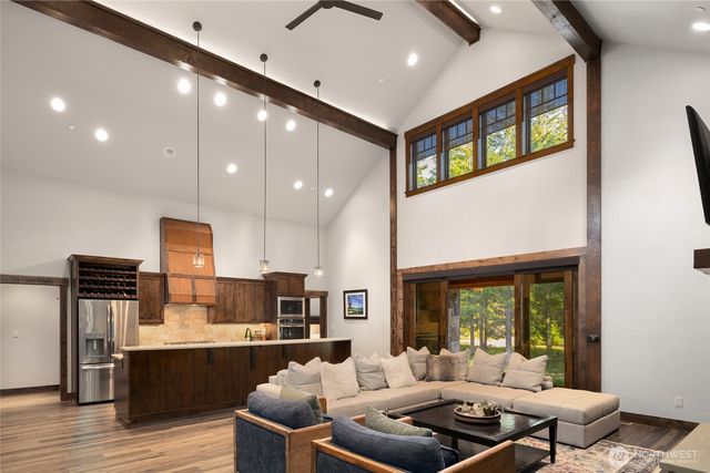 40 Big Bug Lane, Cle Elum, WA 98922