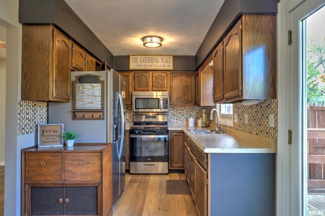 4314 W LORA ANN Lane, Peoria, IL 61615