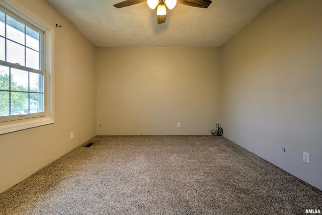 4314 W LORA ANN Lane, Peoria, IL 61615