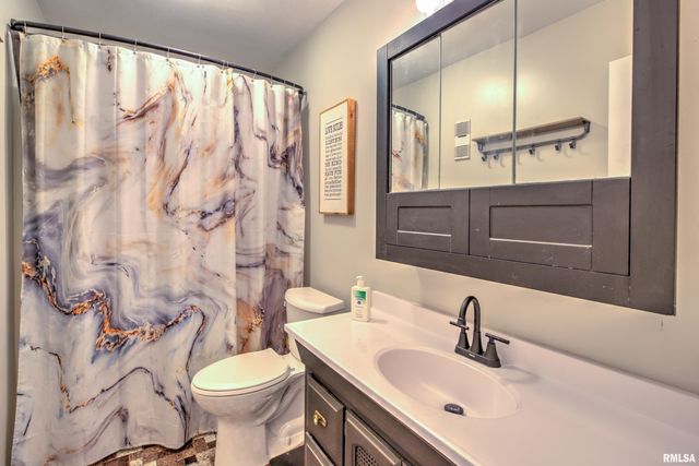 4314 W LORA ANN Lane, Peoria, IL 61615