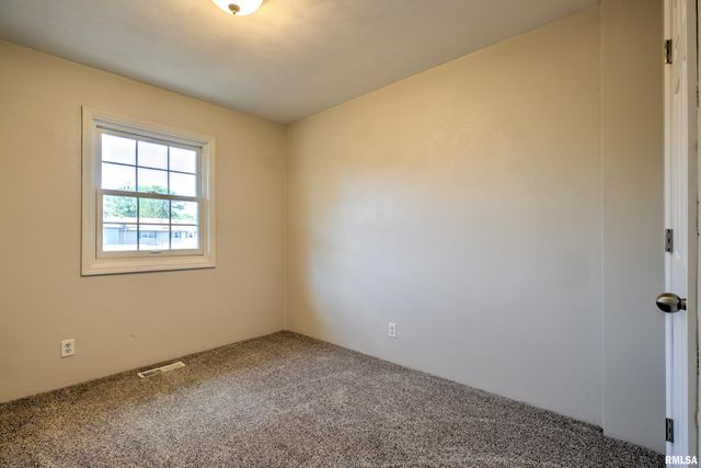 4314 W LORA ANN Lane, Peoria, IL 61615