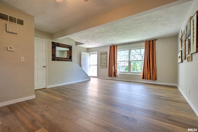 4314 W LORA ANN Lane, Peoria, IL 61615
