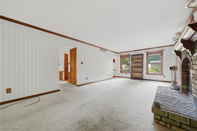 776 Perry Avenue, Ravenna, OH 44266