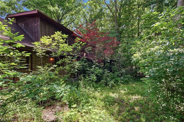 776 Perry Avenue, Ravenna, OH 44266