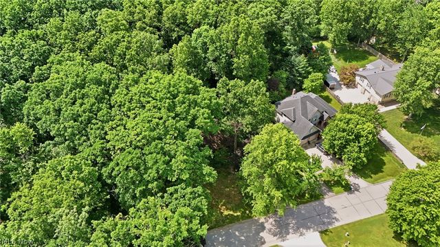 776 Perry Avenue, Ravenna, OH 44266