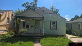 3747 N 38 Street, Omaha, NE 68111