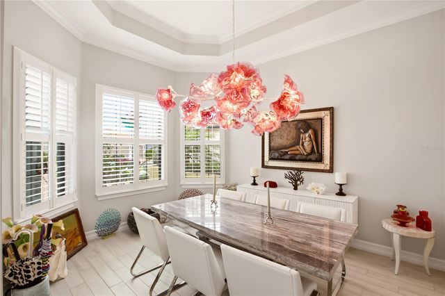 617 MARAVIYA BOULEVARD, Nokomis, FL 34275