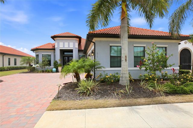 617 MARAVIYA BOULEVARD, Nokomis, FL 34275