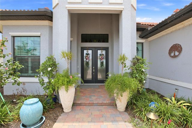 617 MARAVIYA BOULEVARD, Nokomis, FL 34275